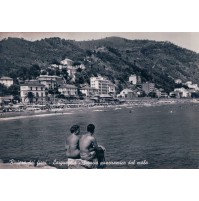 CARTOLINA DI LAIGUEGLIA SAVONA ANNI '50 SCORCIO PANORAMICO E MOLO C3-010