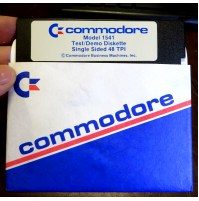 COMMODORE MODEL 1541 Test/Demo Diskette SINGLE SIDED 48 TPI -