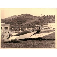 FOTO AEROPLANO ALL'AEROPORTO DI VILLANOVA D'ALBENGA - ANNI '60 