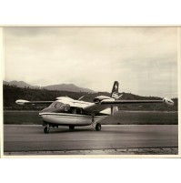 FOTO AEROPORTO DI VILLANOVA D'ALBENGA - PIAGGIO P 166 - 18 X 24 CM - SWISS