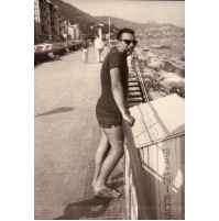 FOTO ANNI '50 - RAGAZZO AL MARE DI LIGURIA CON PIPA -