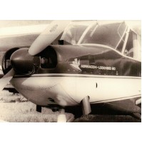 FOTO ANNI '60 - AEROPLANO DOPPIA ELICA IN AEROPORTO AERMACCHI -------- C16-129