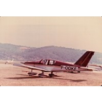 FOTO ANNI '70 - AEROPLANO IN AEROPORTO DI VILLANOVA D'ALBENGA - C15-1053