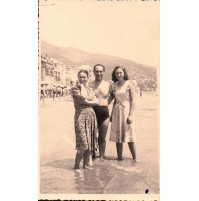 FOTO COPPIA IN SPIAGGIA AD ALASSIO 1947  C4-541