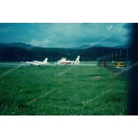 FOTO DEGLI ANNI '90 - AEROMOBILI IN AEROPORTO DI VILLANOVA D'ALBENGA -