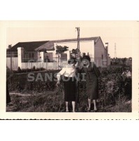 FOTO DEL 1953 COPPIA DI RAGAZZE A MILANO -  