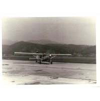 FOTO DEL 1971 AEROPLANO ALL'AEROPORTO DI VILLANOVA D'ALBENGA - AEREO AD ELICA