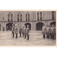 FOTO SU CARTOLINA MILITARI REGIO ESERCITO CASERMA CIALDINI REGGIO EMILIA 3-244