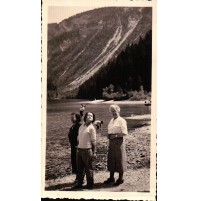 FOTO TURISTE A MADONNA DI CAMPIGLIO ANNI '50 