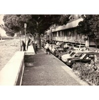 FOTOGRAFIA ANNI '70 - LUNGOCENTA DI ALBENGA FIAT RENAULT AUTOBIANCHI ECC