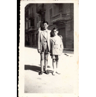 FOTOGRAFIA DEGLI ANNI '40 - BAMBINI IN VIA DEI MILLE / ALBENGA