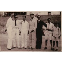  FOTOGRAFIA DEL 1935 - GRUPPO DI AMICI VESTITI ELEGANTI 