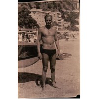 FOTOGRAFIA DEL 1949 - RAGAZZO CON BEL FISICO AD ALASSIO -