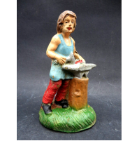 STATUINA DEL PRESEPE IN CARTAPESTA - FABBRO - ALTEZZA : 9,5 CM