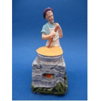 STATUINA DEL PRESEPE IN GESSO - VINTAGE - POLENTA -