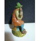 STATUINA DEL PRESEPE IN PLASTICA -- SUONATORE DI ZAMPOGNA ---